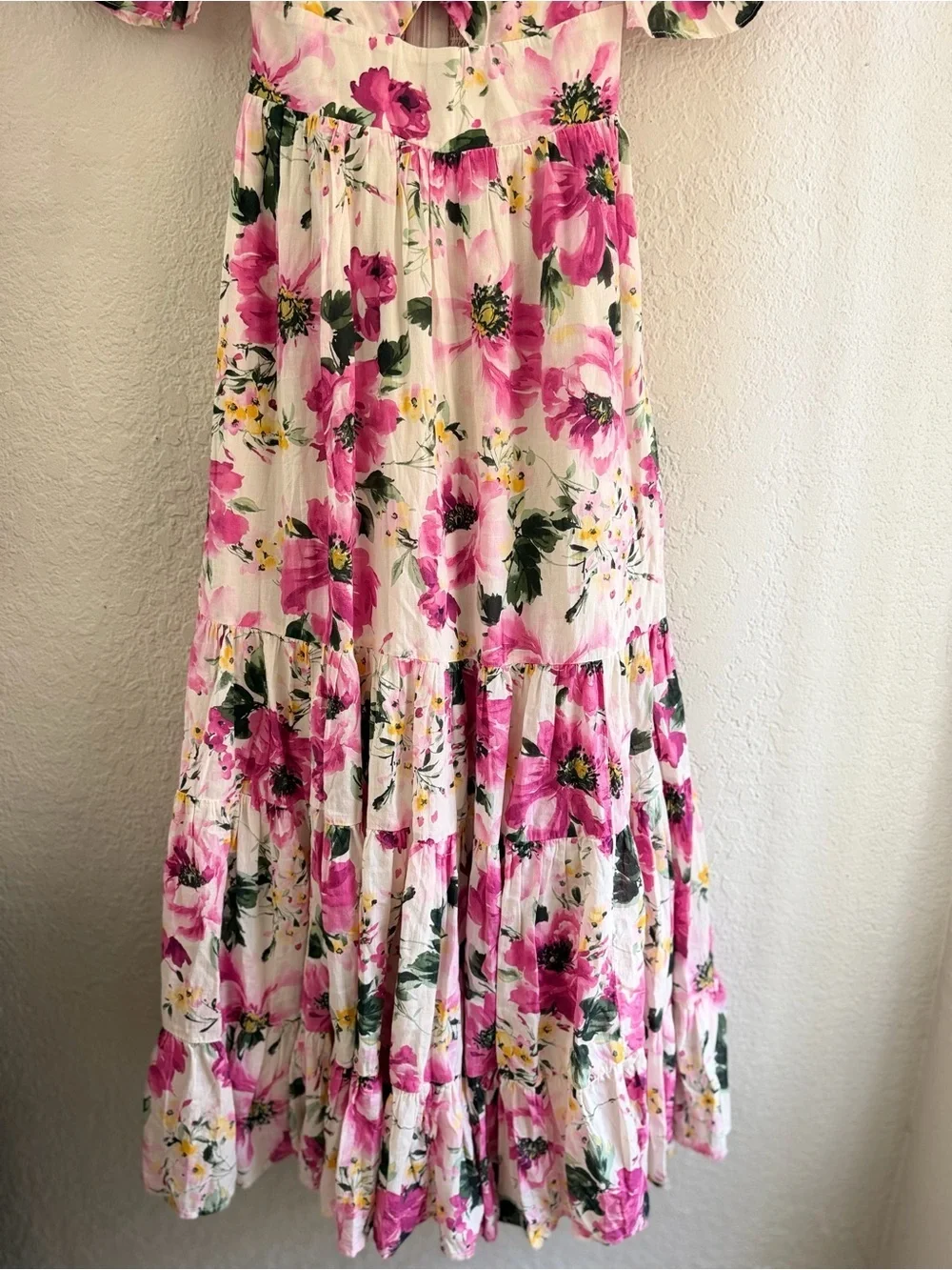 Abercrombie & Fitch tiered maxi dress with a pink floral print. Size small NWT